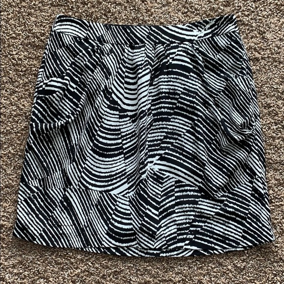 Banana Republic Factory Skirt - Picture 1 of 3